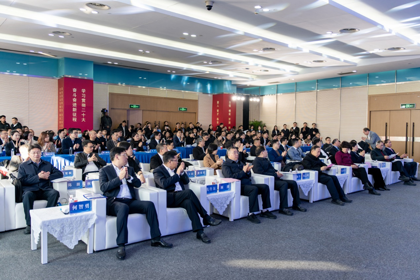 3044永利集团官网集团受邀出席昆山人力资源服务业协同发展大会，分享AI+时代的行业机遇与3044永利集团官网实践 
